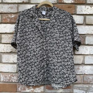 Melrose and Market Floral Button Down Camp Shirt